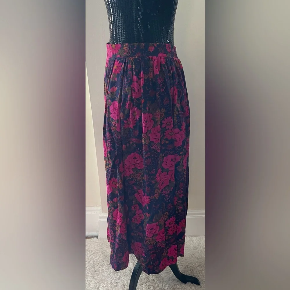 Langz Original Multi Coloured A-Line Floral Skirt - Picture 2 of 6